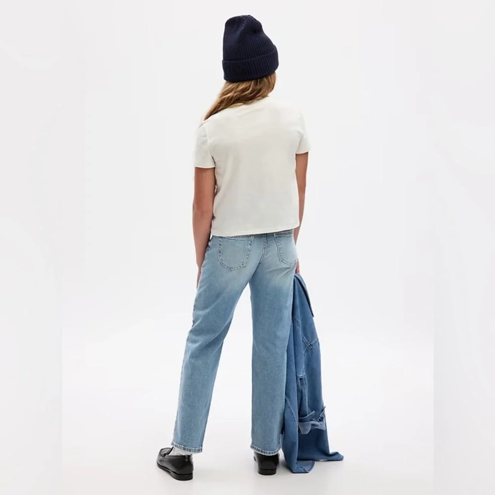 Gap Kids Girls’ High Rise '90s Light Wash Loose Jeans—5